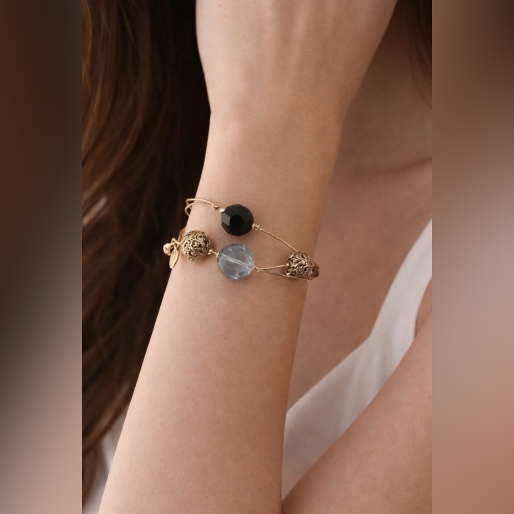 Premier Designs Palazzo Gold Cornflower Blue Filigree Bead Bracelet NEW